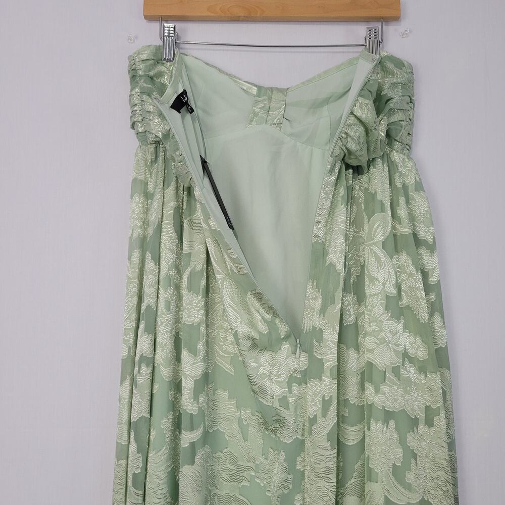 Lulus Danalia Sage Floral Burnout Strapless Maxi Dress size M Wedding Fairy New - Picture 8 of 9